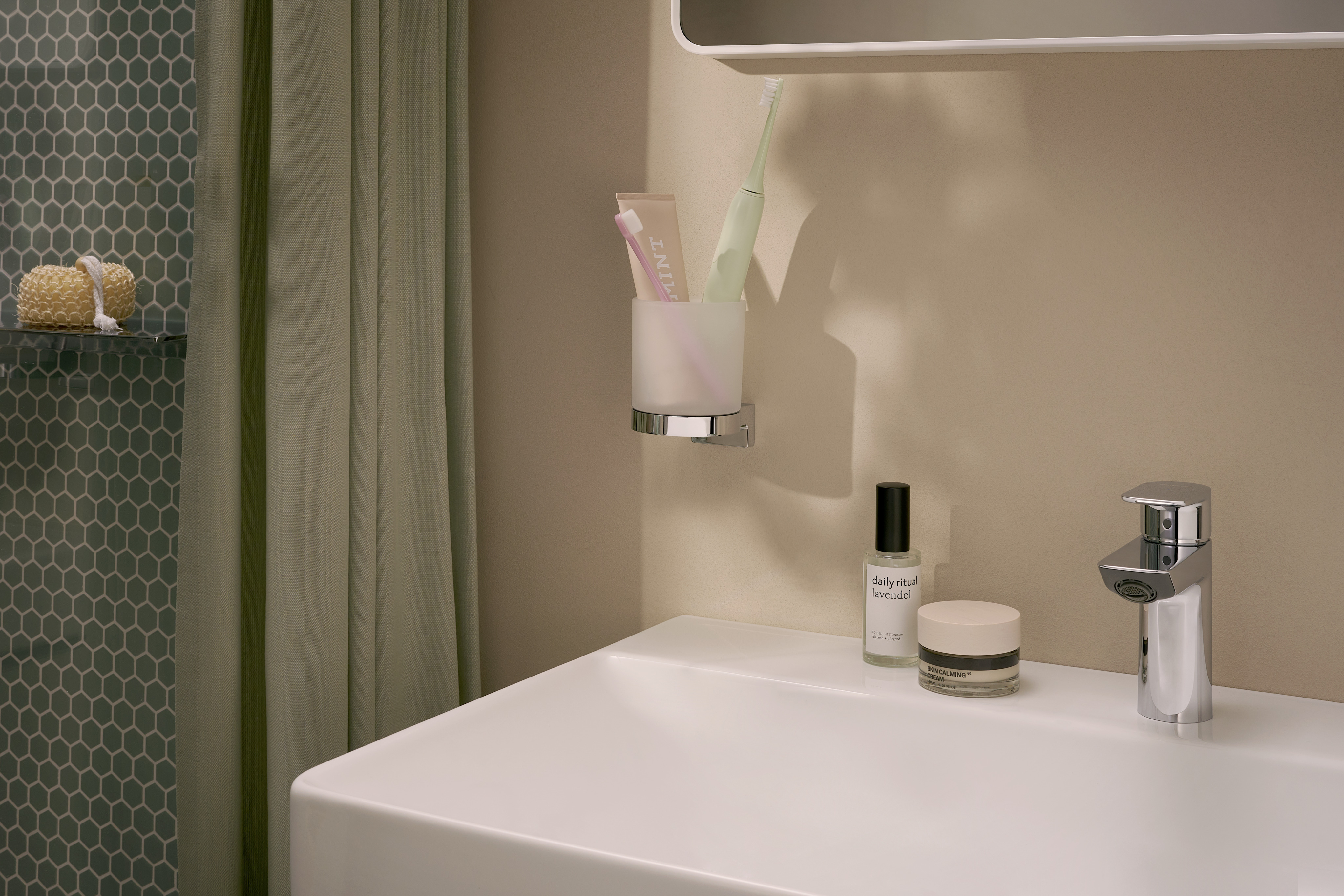 product.closeup.image.alt