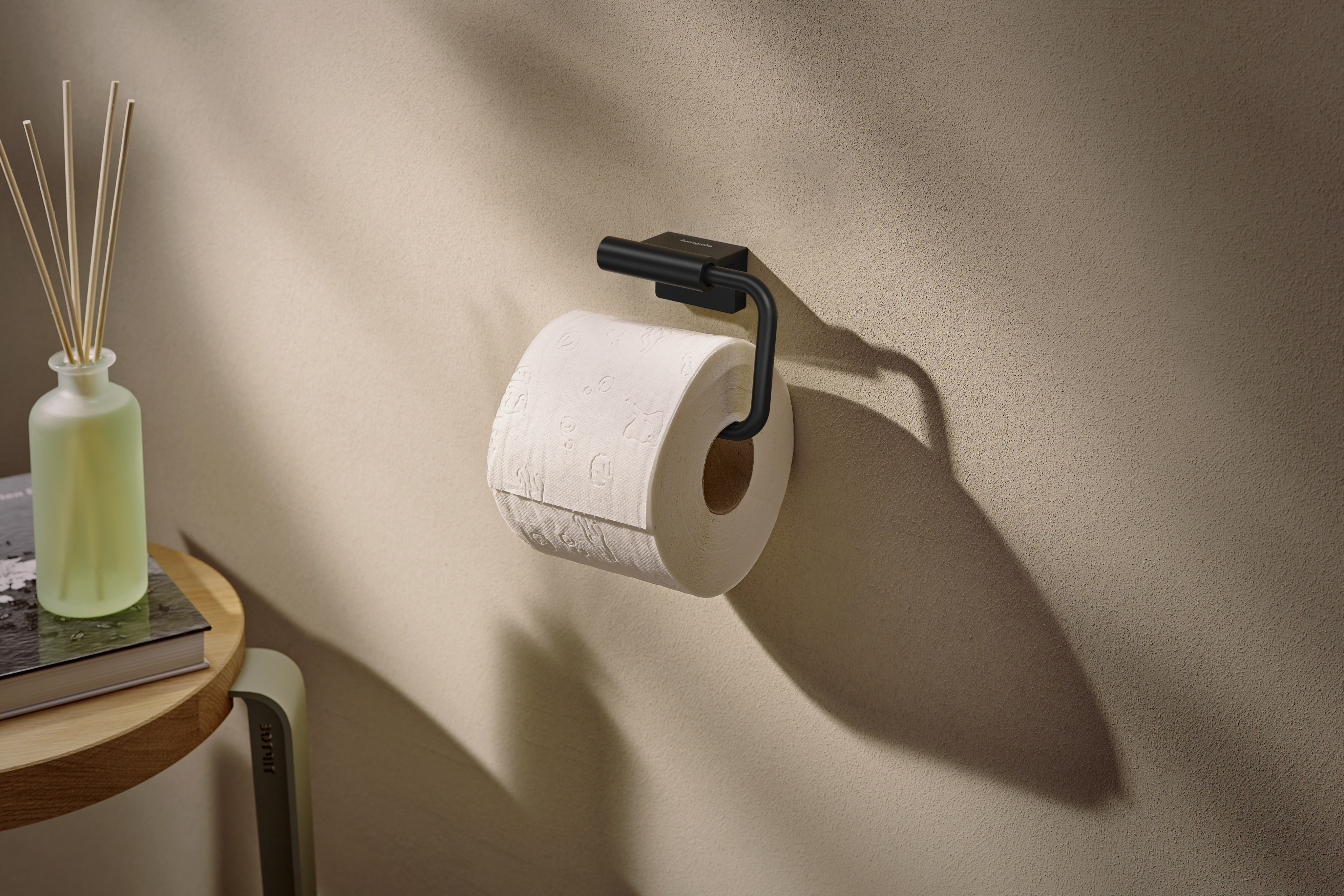 Close-up: WC-paperiteline 1