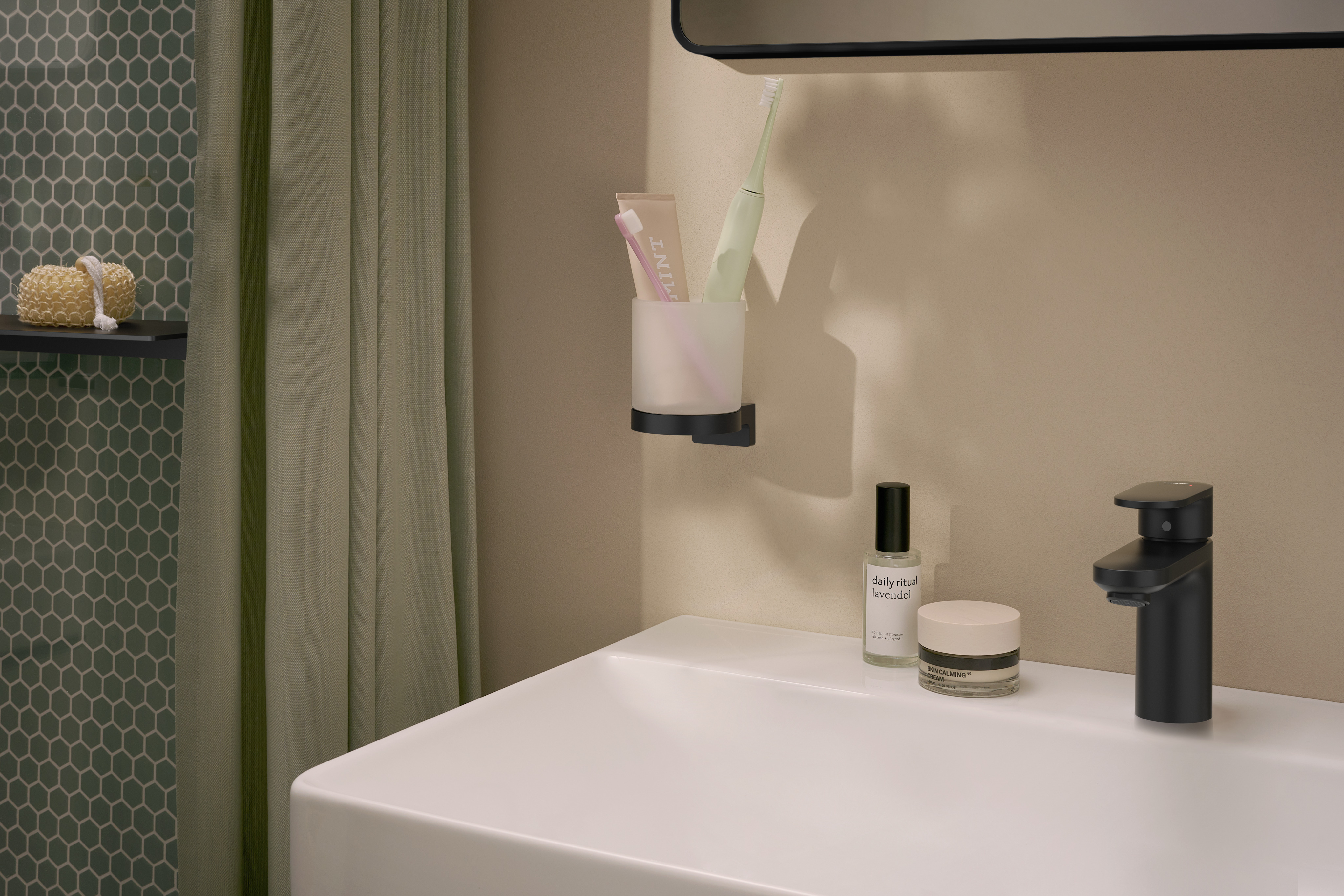 product.closeup.image.alt