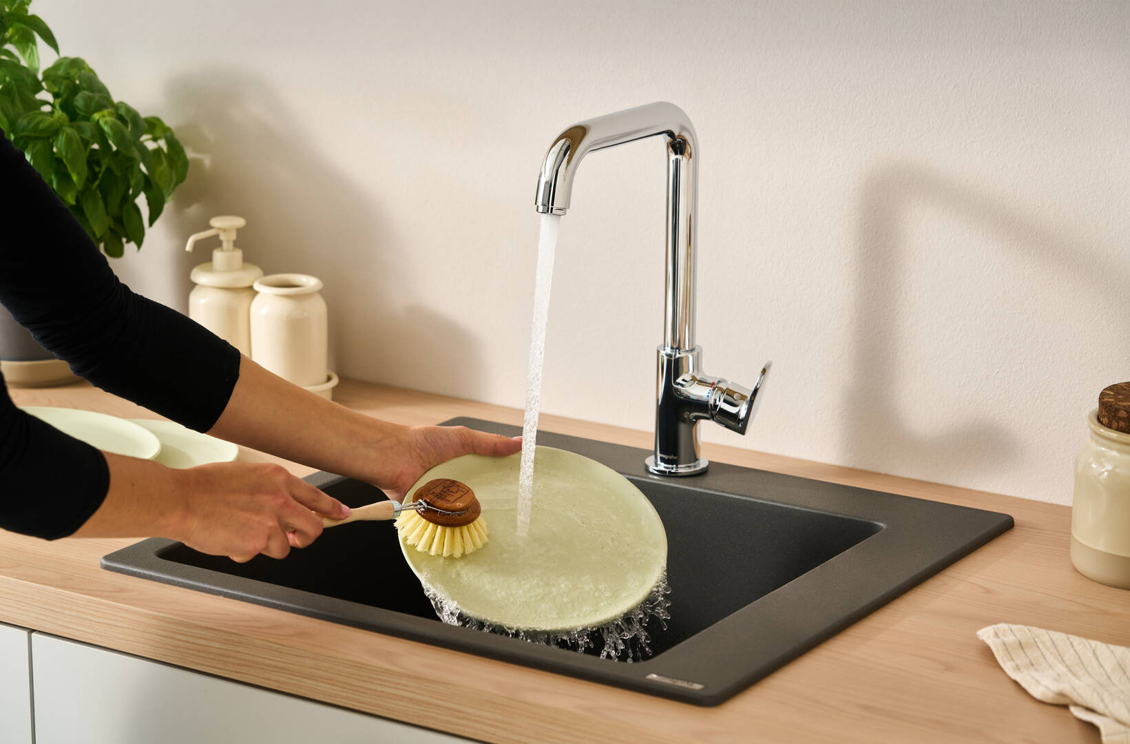 Close-up: 1-grepps köksblandare 260 2