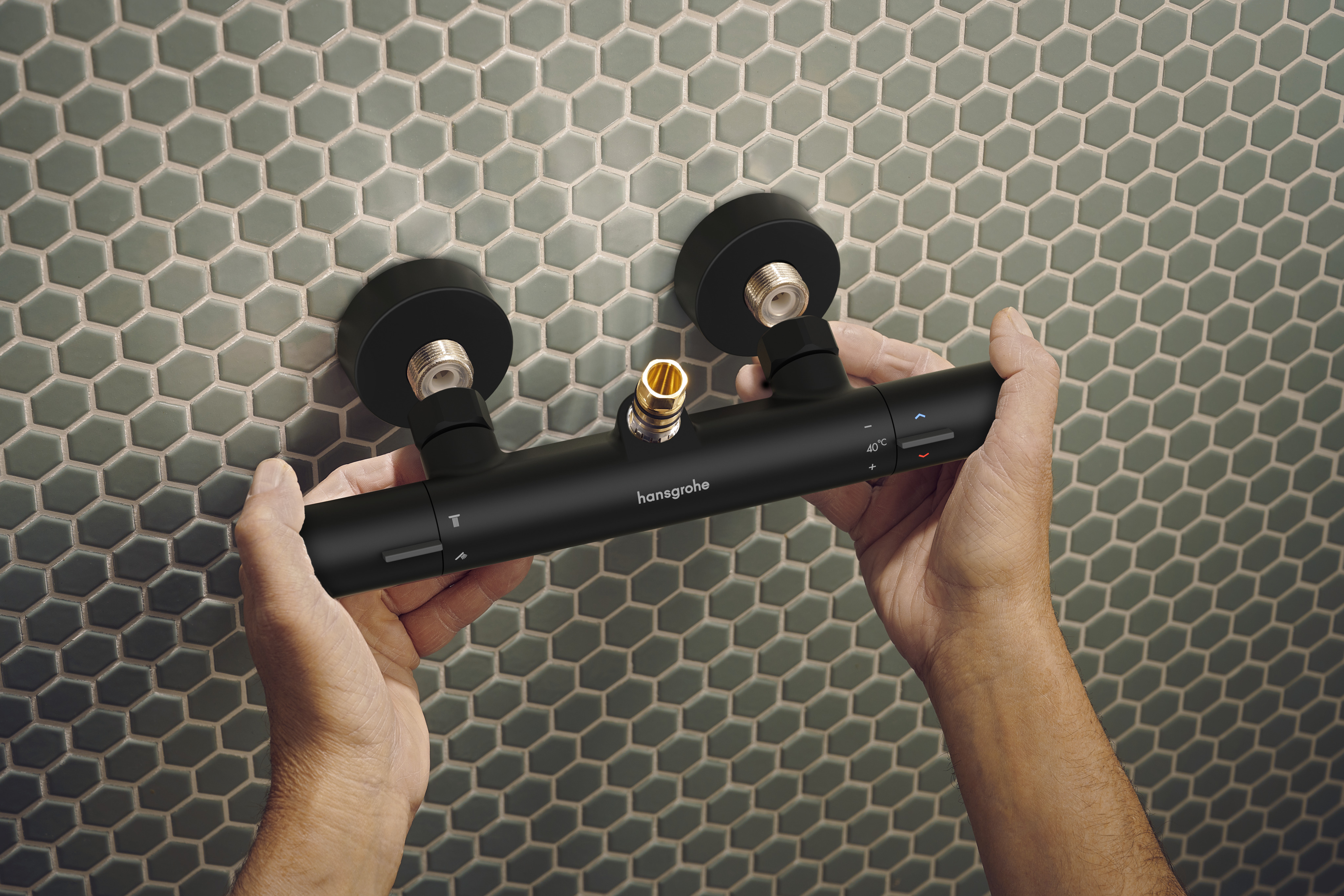 product.closeup.image.alt