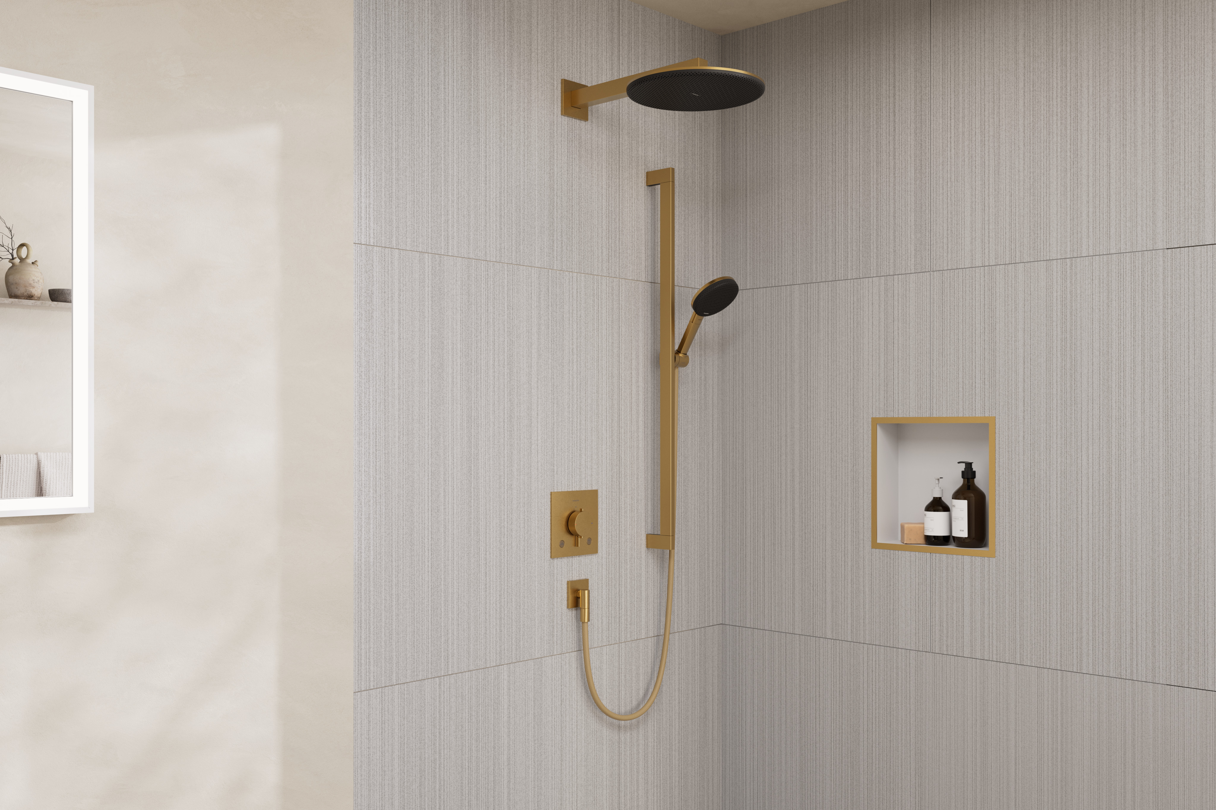 Close-up: Design doucheset 300 1jet met Ecostat Comfort E en het inbouwdeel iBox universal 2 1