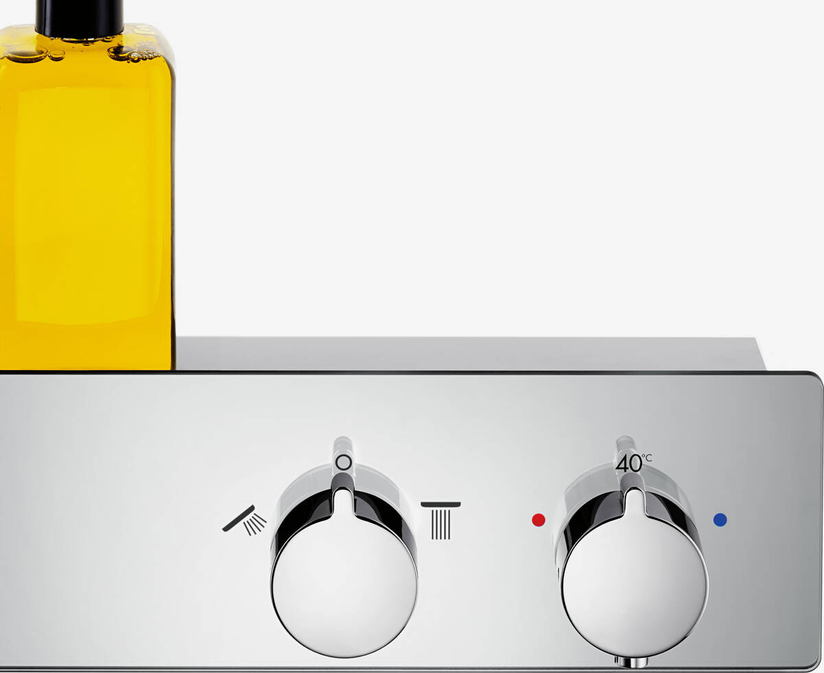 Close-up: Thermostat 600 universal for exposed installation for 2 functions 3