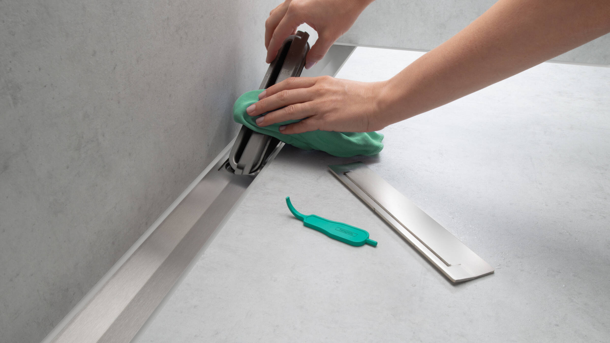 Easy to clean surface Easy to clean surface