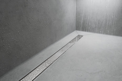Canalina doccia lineare 900 con cornice ad altezza regolabile